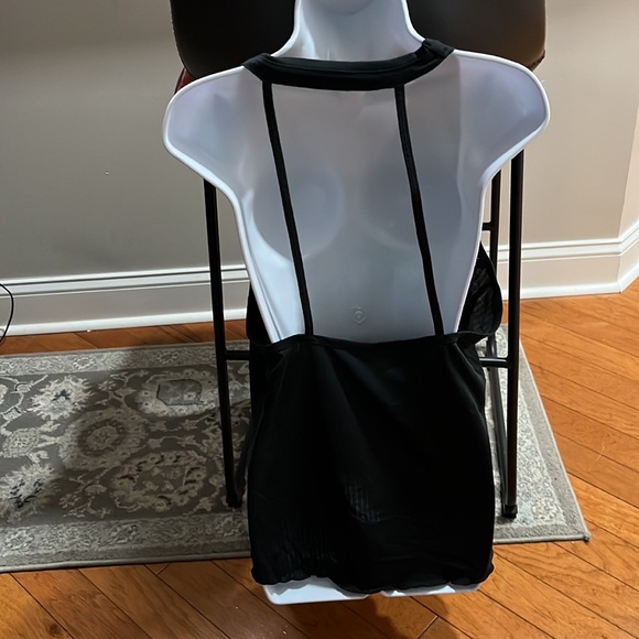 Nwt Nike yoga top - Picture 2 of 9